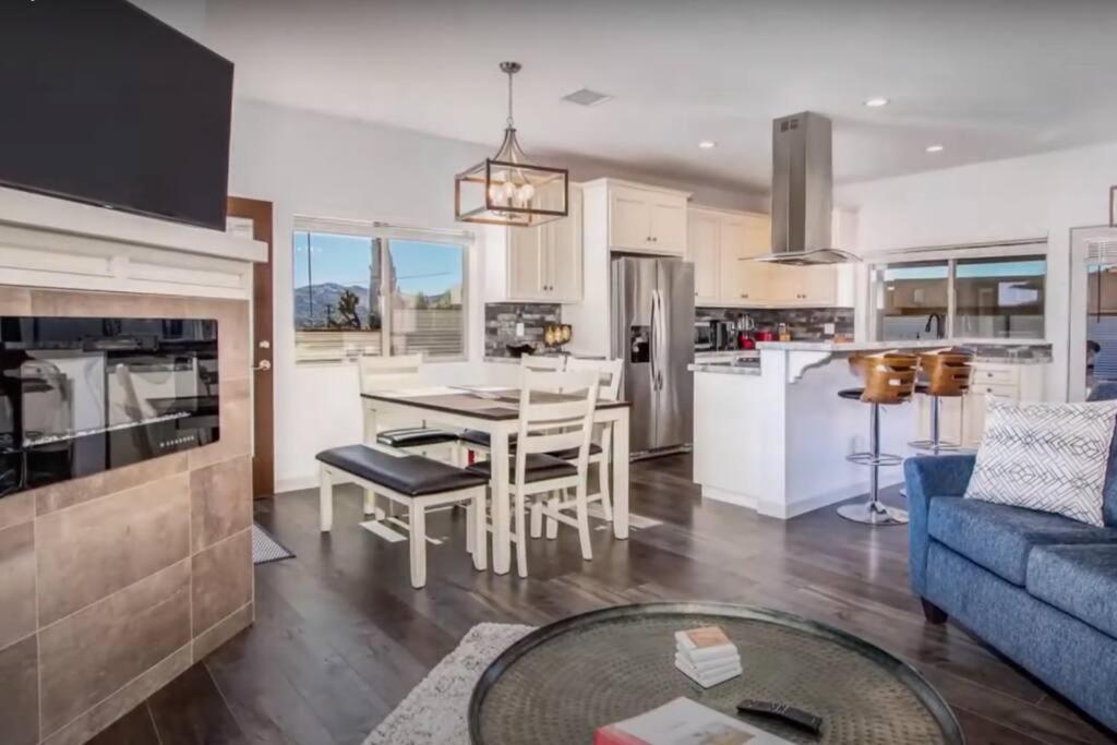Three Tree Villa W/ Ev Charging Yucca Valley Luaran gambar